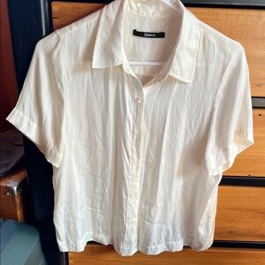 Quince Women's Ivory Button-Down Shirt